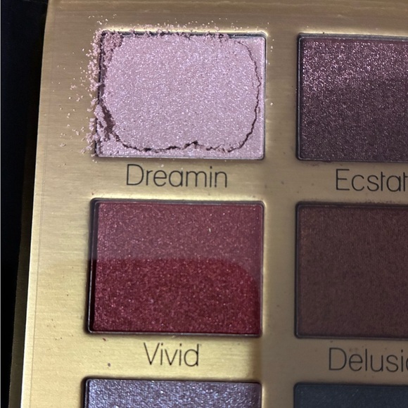 🆕City Color Lucidream 18 Eyeshadow Pallet 🆕 - Picture 4 of 4